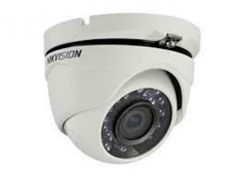 hikvision hikvision telecamera dome 2,8mm 2mp da esterno ds-2ce56d0t-irmf hi300607121 300609182  300609193 300613473