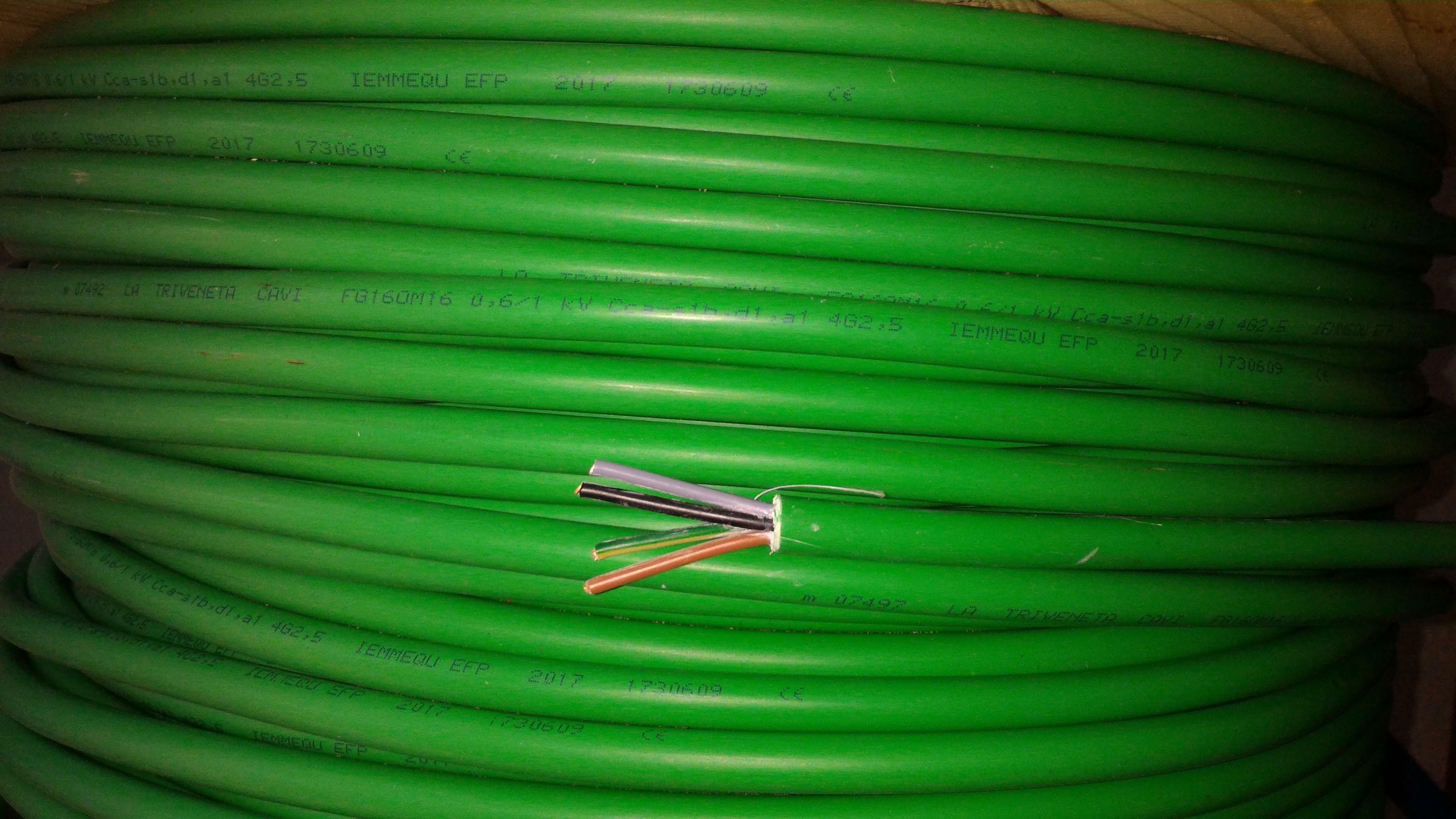 cavi cavi al metro cavo fg16om16 multipolare fg16 verde 4 conduttori da 2.5mmq con giallo verde fg7om1-4gx2,5 fg16om16-4gx2,5