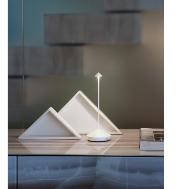 Lampada da tavolo led Zafferano Pina Pro ricaricabile 2200-2700-3000K 2,2W foglia colore argento -  LD1650BFA 03