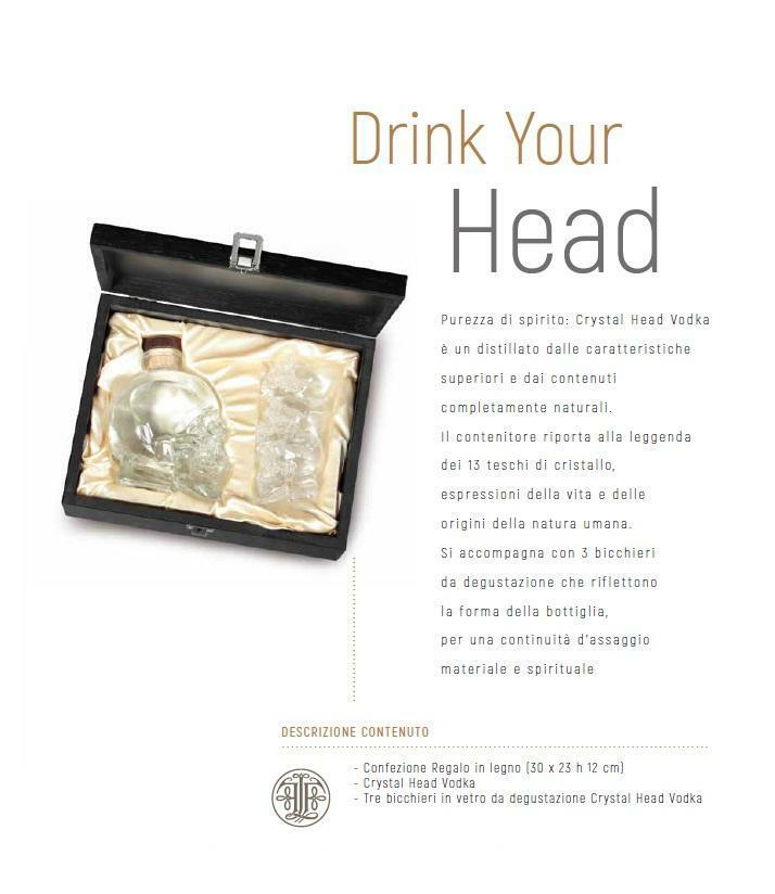 crystal head crystal head vodka 70 cl in cofanetto regalo elegante con 3 bicchieri