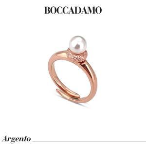 Anillo bañado en oro rosa con perla blanca