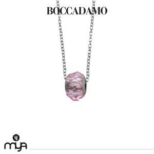 Collar con cristal color rosáceo