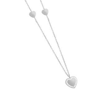 Collar con corazones
