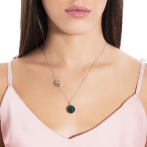 Collar de acero con cabujón verde