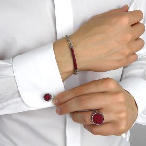 Anillo sello con diseño de cuerda y ágata roja