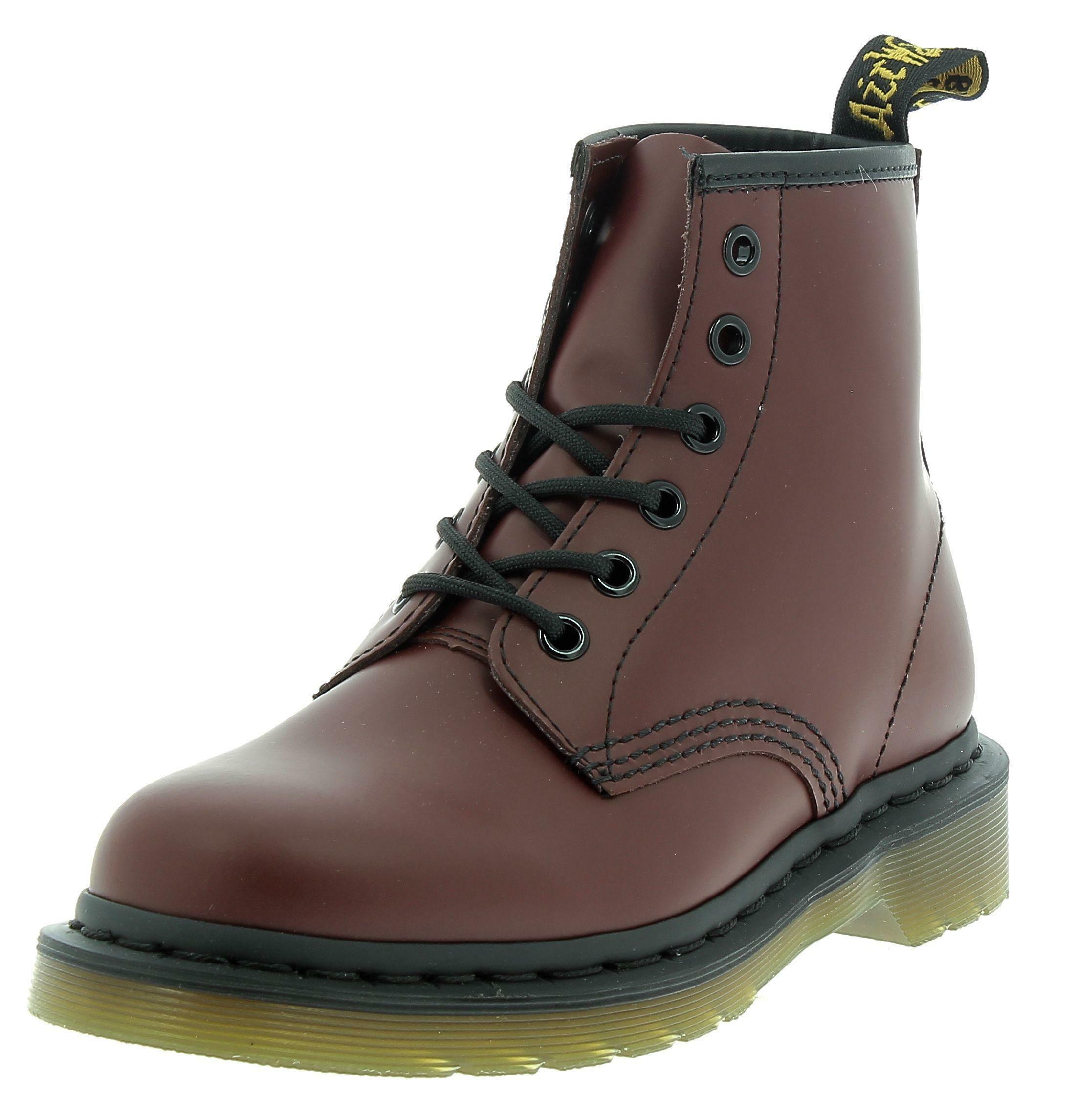 dr martens lisa