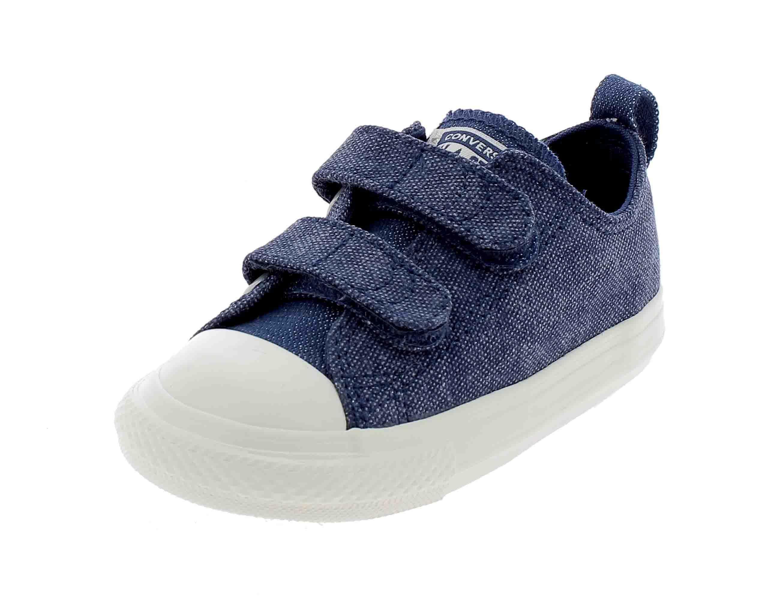 converse bambino outlet jeans